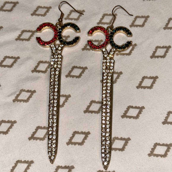 Fashion Boutique Earrings - Never Worn - Picture 1 of 2